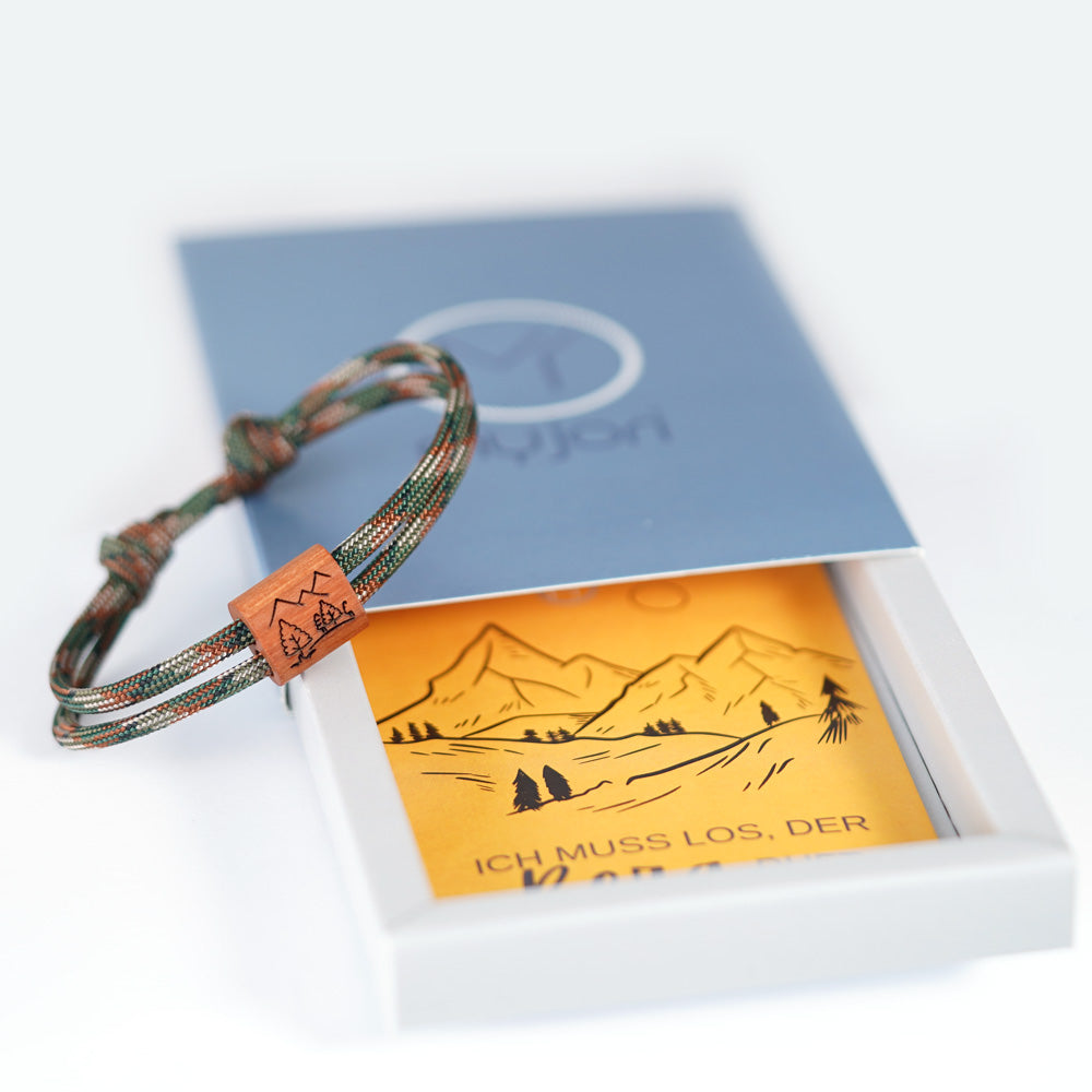 myjori Outdoor-Armband | Segeltauarmband mit Gravur – Berglandschaft