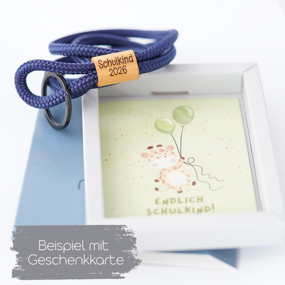 myjori Holz Segeltauschlüsselbandmit personalisierbar zur Einschulung