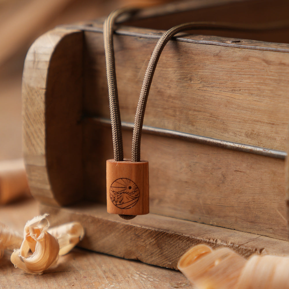 myjori Holz Segeltaukette Sonnenaufgang