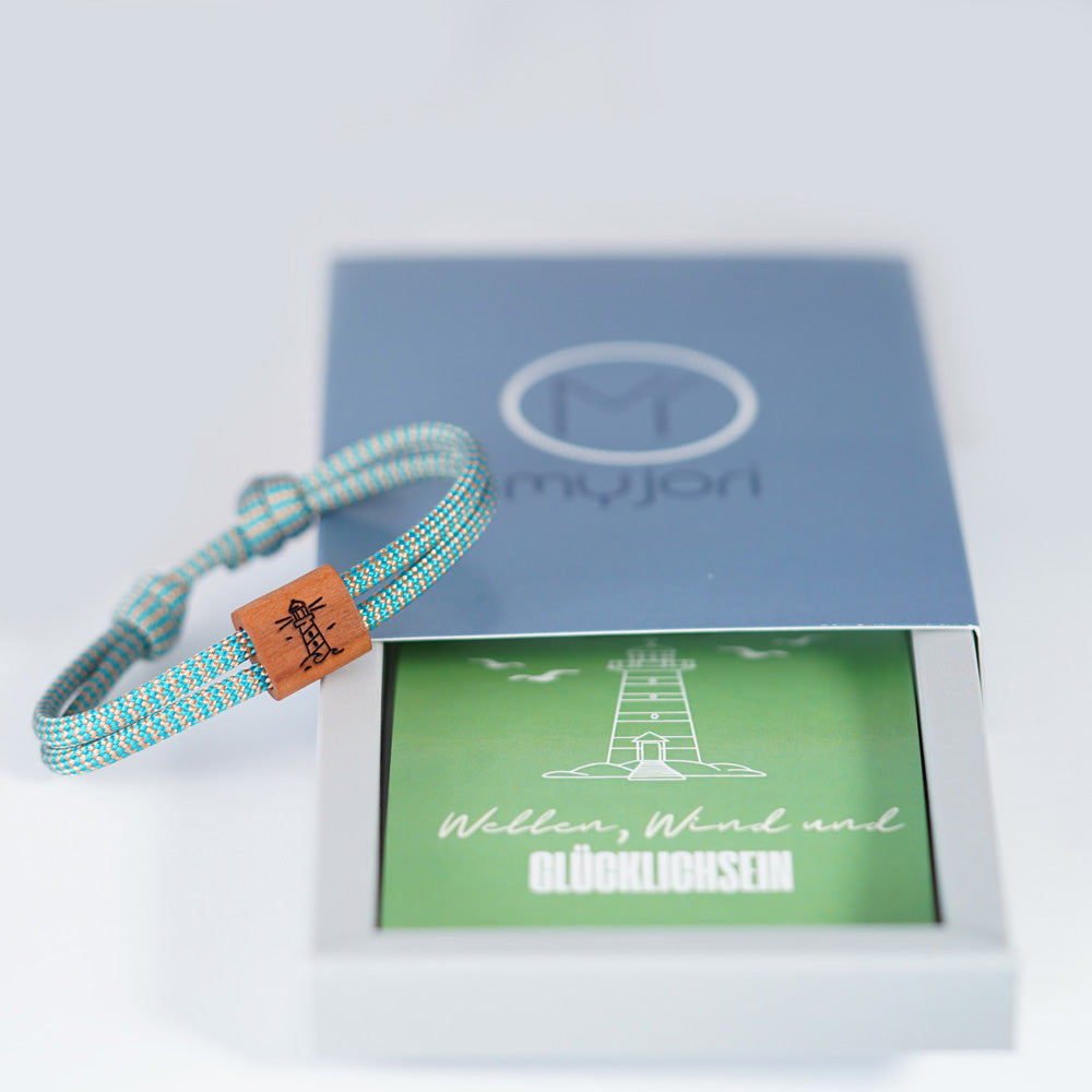 myjori Maritim-Armband | Segeltauarmband mit Gravur – Leuchtturm