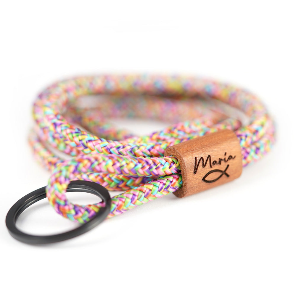 myjori Holz Segeltauschlüsselband mit Wunschgravur zur Kommunion oder Konfirmation