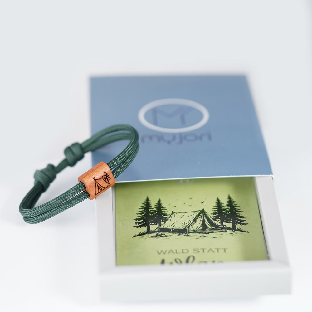 myjori Outdoor-Armband | Segeltauarmband mit Gravur – Zelt